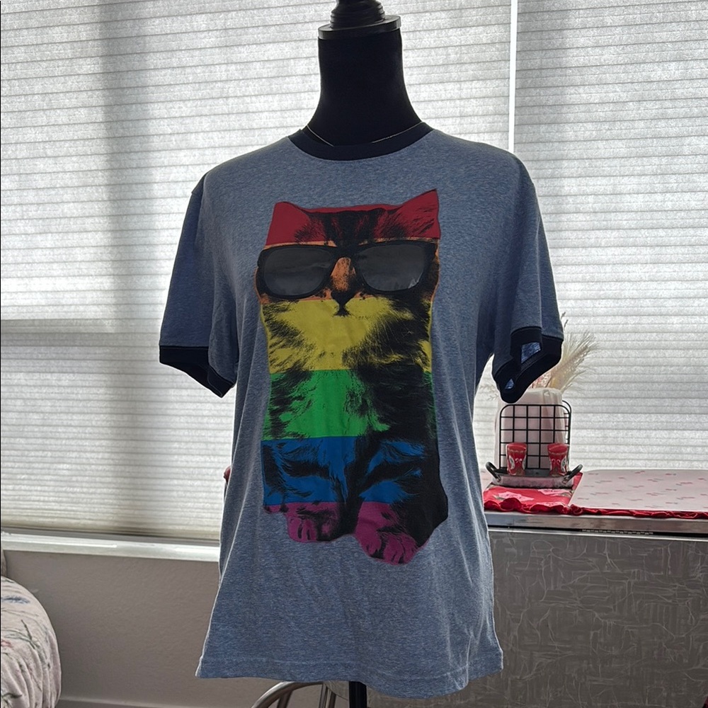 Blue Pride Cat with Sunglasses Tee in M